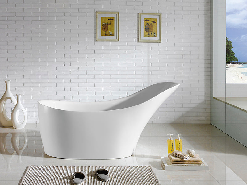 Bevel - Matte White Bathtub