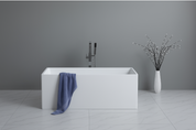 Theo – Matte White Multifit Freestanding Bathtub